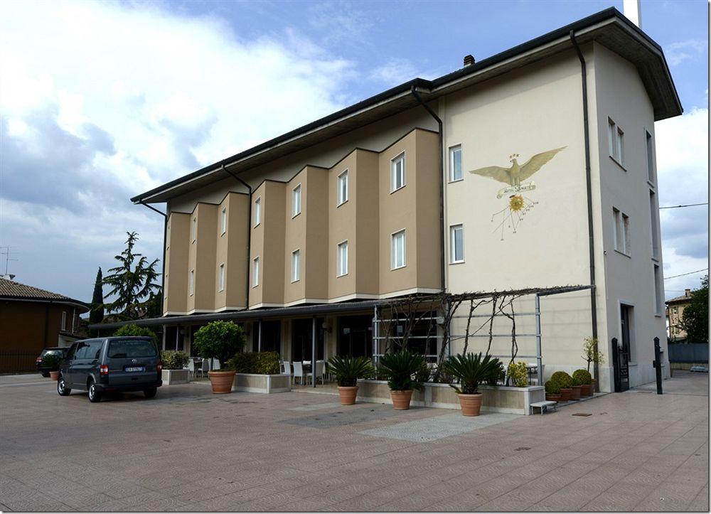 Hotel San Benedetto Peschiera del Garda Esterno foto