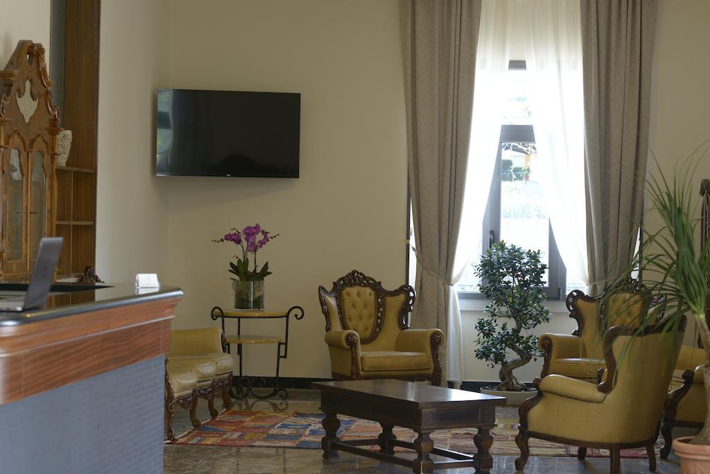 Hotel San Benedetto Peschiera del Garda Esterno foto